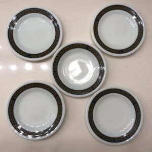 Vintage Pyrex Milk glass Small Plate set of 5